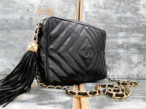 chanel classic vintage black patent leather tassel bag